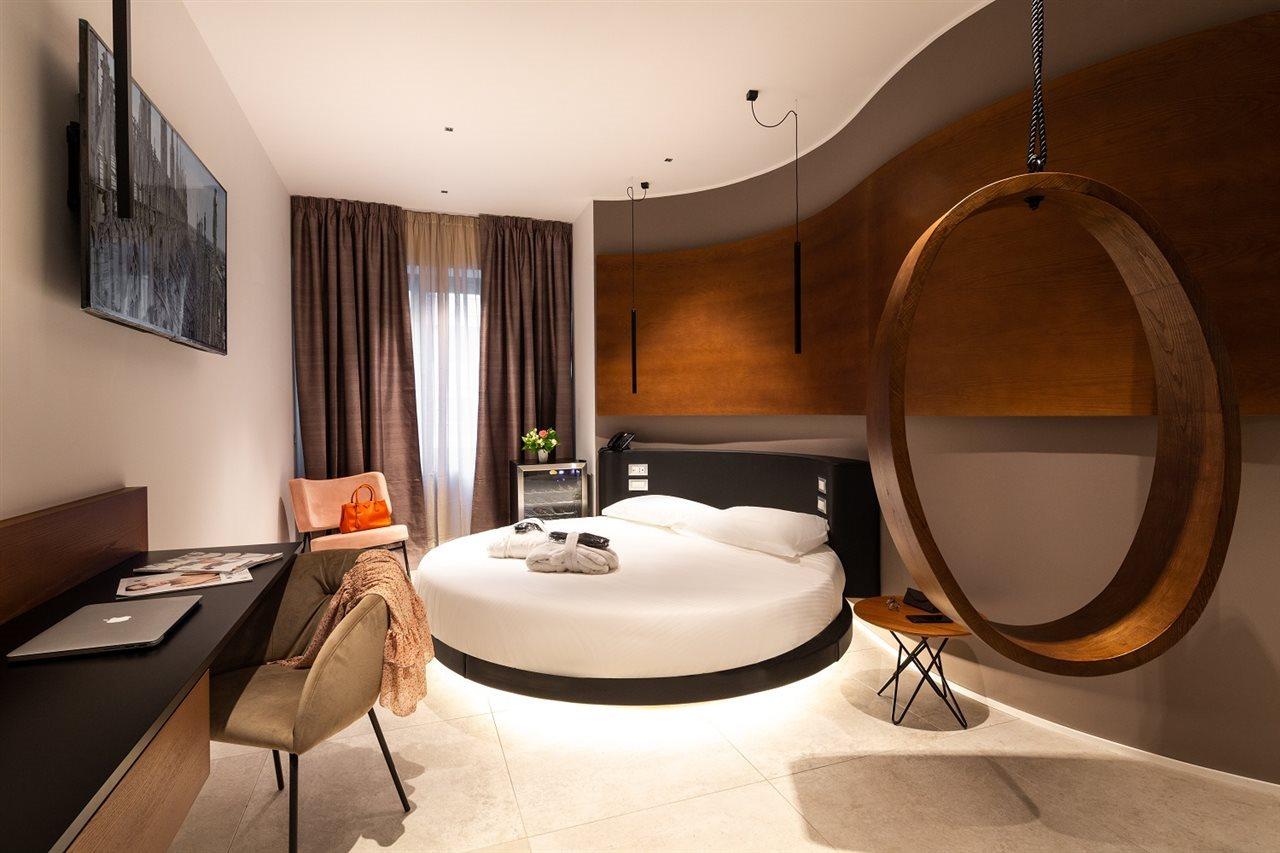 The Corner Duomo Hotel Milan Bagian luar foto