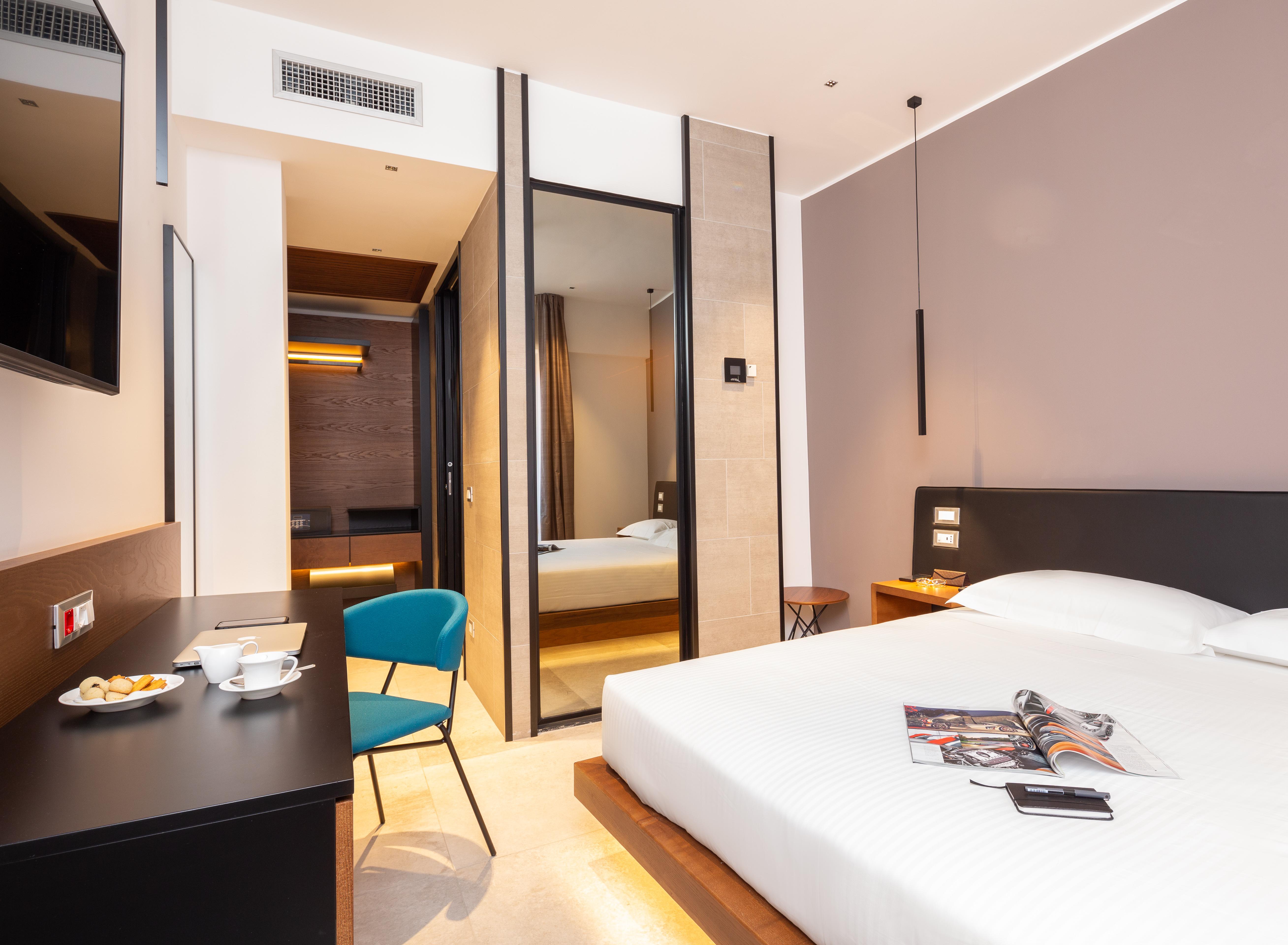 The Corner Duomo Hotel Milan Bagian luar foto