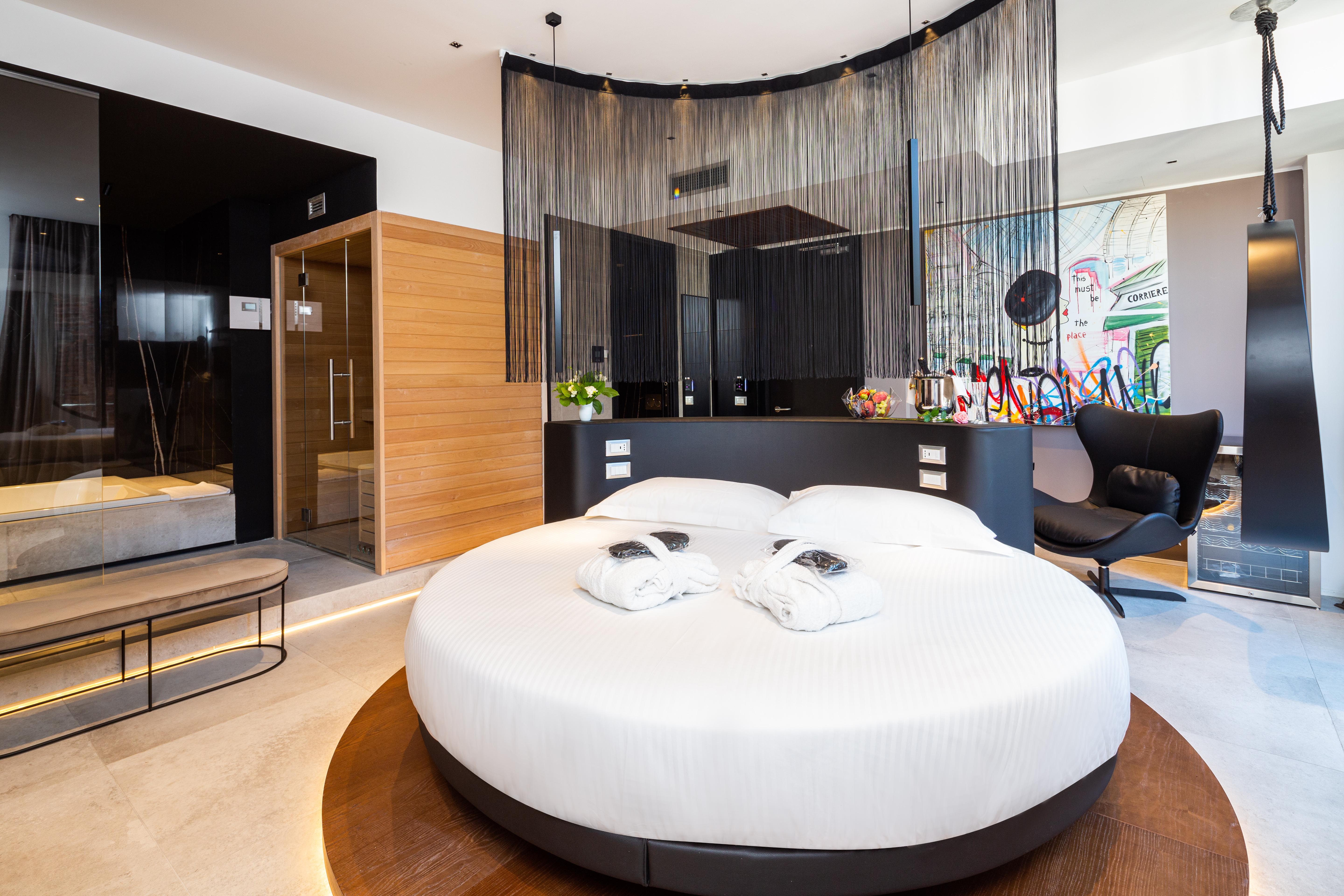The Corner Duomo Hotel Milan Bagian luar foto