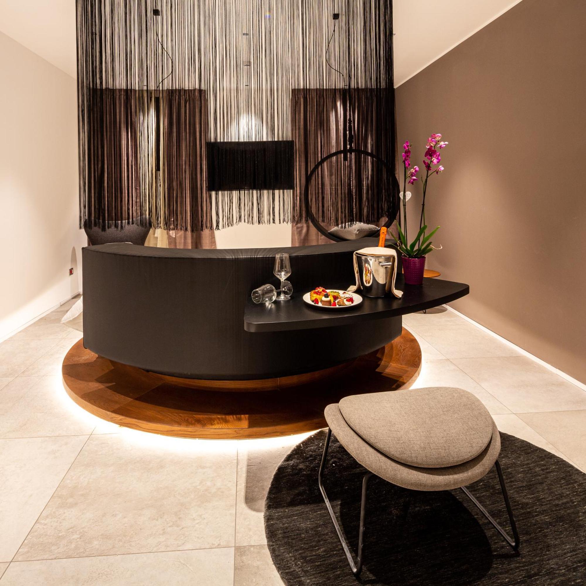 The Corner Duomo Hotel Milan Ruang foto